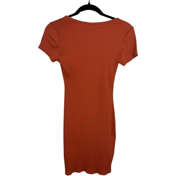 NWOT Lulu's Positive Influence Ribbed Short Sleeve Bodycon Dress, Size Small - Picture 3 of 6